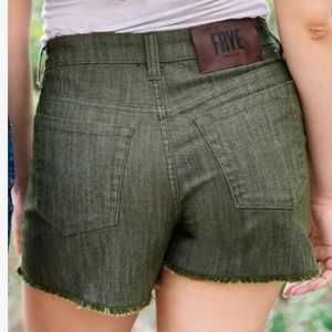 FRYE MID-RISE RELAXED SHORT